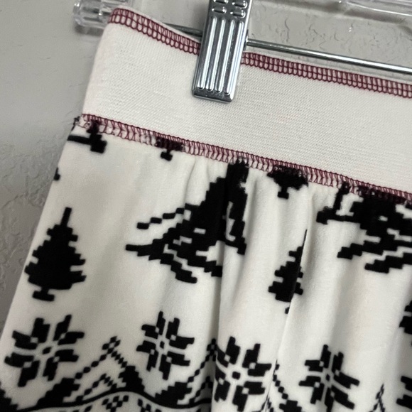 PJ Salvage. S. Set top and bottoms. Like new. make an offer - Picture 9 of 11